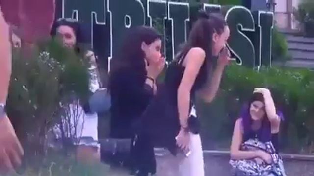 КАК ТРОЛИТЬ ТОЛПУ 😎👍 / СМЕХ ДО СЛЁЗ 2020 / ЛУЧШИЕ ПРИКОЛЫ / СМЕШНЫЕ ЖИВОТНЫЕ / ржака 34 смотреть онлайн