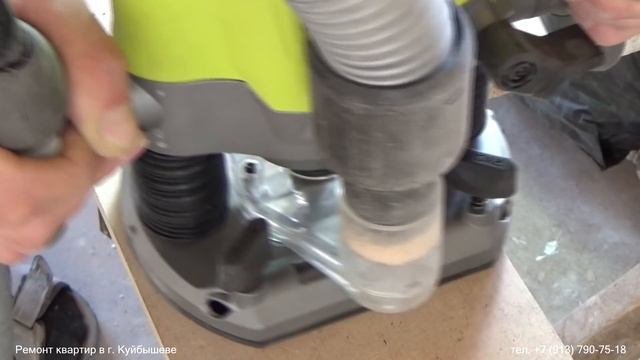 Врезка дверных петель ручным фрезером RYOBI RRT1600-K. Inset Door Hinge Arms Router