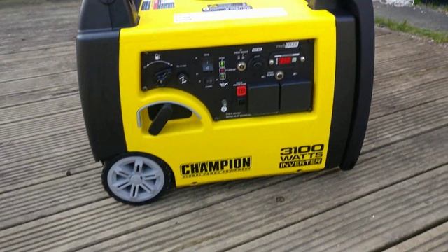 CHAMPION 73001I-E 3100 WATT INVERTER PETROL GENERATOR