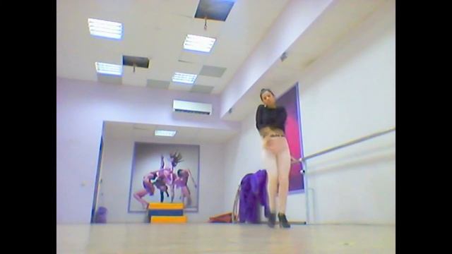 Jah Khalib - Out of my head. Olga Gold, Strip Dance смотреть онлайн