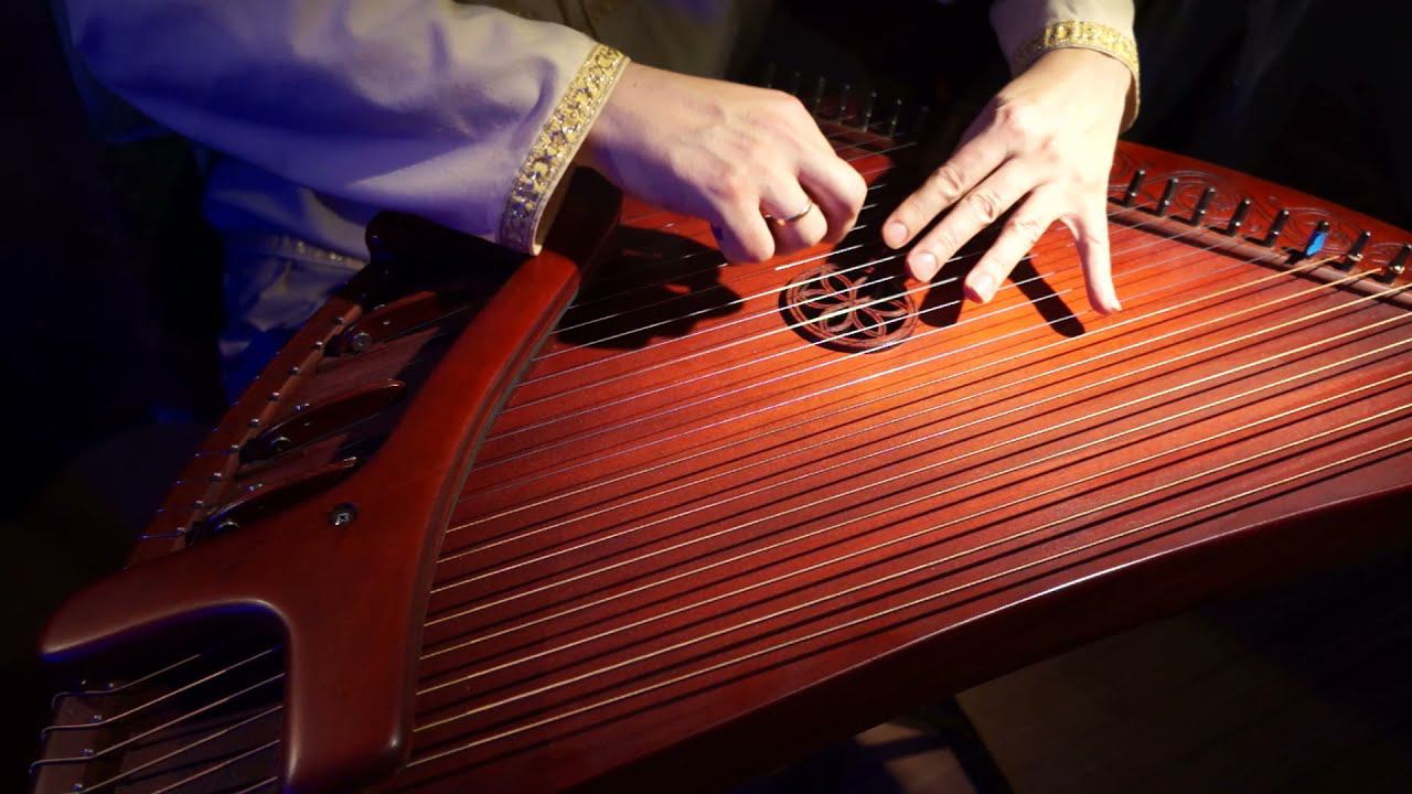 Игра на гуслях... Мистерия звука. смотреть онлайн