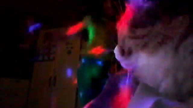 Волшебный мир разноцветных точек