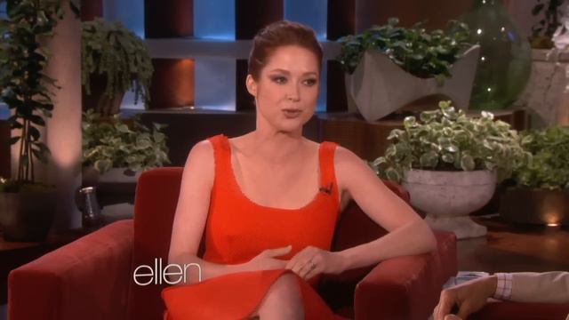 Ellie Kemper Talks Upcoming Projects смотреть онлайн