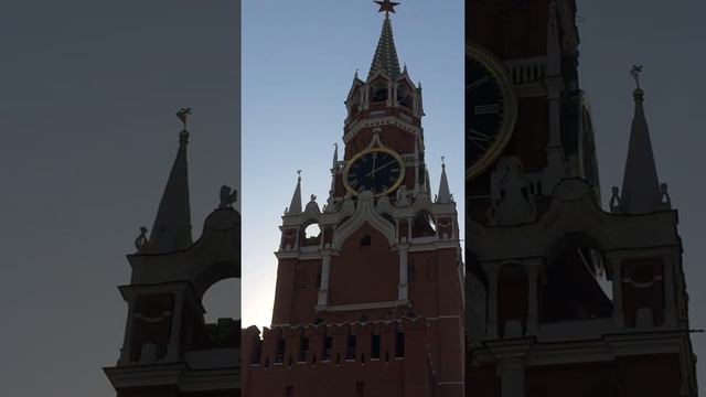Бьют куранты на Спасской башне Кремля смотреть онлайн