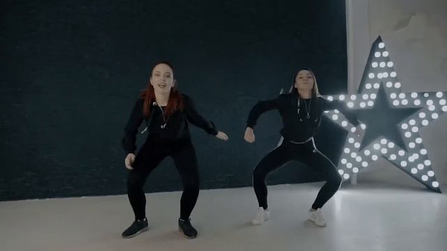 Yomil y el Dany - Tengo (Reggaeton choreo by Angie) смотреть онлайн