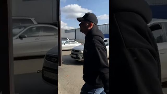 Одним кадром показали один рабочий день автосервиса и детейлинга «АвтоR» в Екатеринбурге. смотреть онлайн