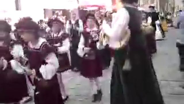 Средневековый Праздник Пятилепестковой розы в Чешском Крумлове. смотреть онлайн