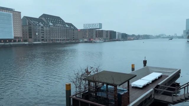 BERLIN PARTY SCENE - The best TECHNO CLUBS and what you should know about them! смотреть онлайн