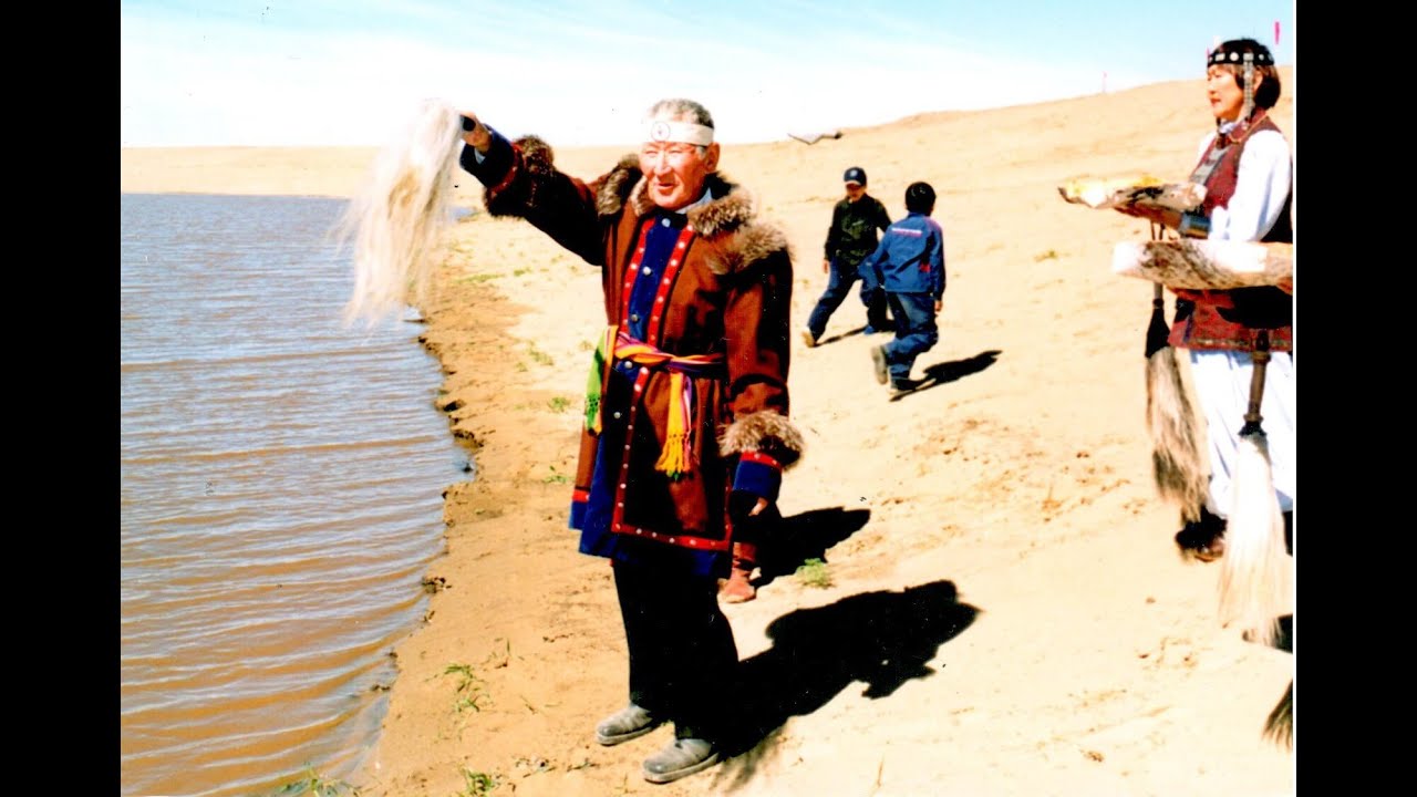 Тюнгюлю встречает воду Лены. Мегино-Кангалаский улус. 2004 г. смотреть онлайн