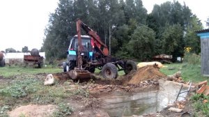 Погрузчик грейферный ПГ-0,2 переделанный под прицепной.