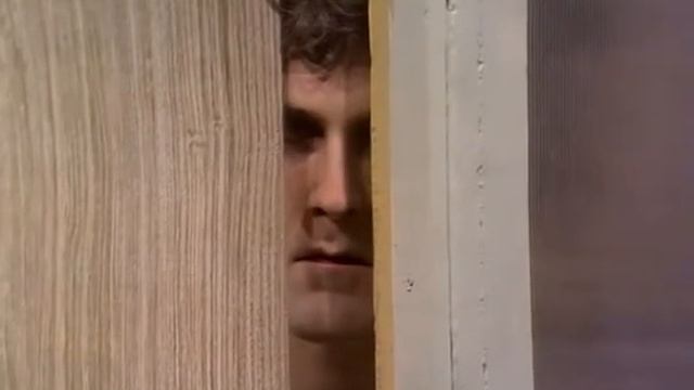 Летающий цирк Монти Пайтон - сезон №1 - эпизод №5 - фрагмент "Комивояжер" смотреть онлайн