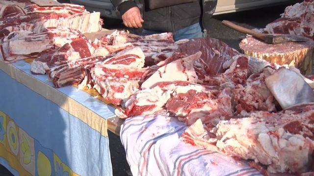 В Ленинском районе проходит сельскохозяйственная ярмарка смотреть онлайн