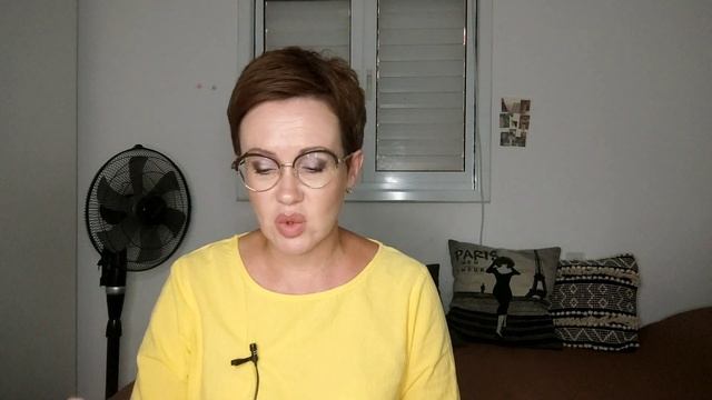 Видео не парфюмерное,показываю косметику. смотреть онлайн