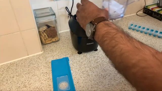 PHILIPS Blender 3000 Series смотреть онлайн