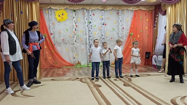 ДС№17 гБалаково. Празник осени. 2020г смотреть онлайн