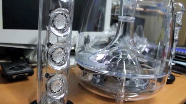 Harman Kardon Soundsticks III Demo