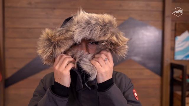 Парка женская Canada Goose Rossclair. Обзор