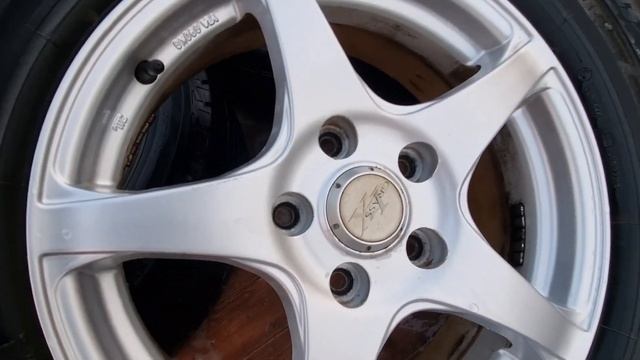 Комплект зимних колёс 215/60R16 В наличии во Владивостоке смотреть онлайн