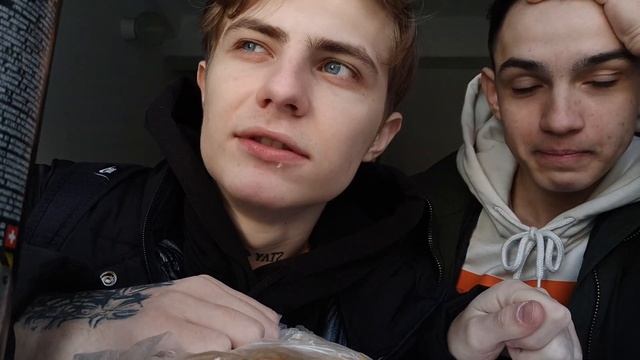 Обзор на курник с грибами и круасан с шоколадом смотреть онлайн