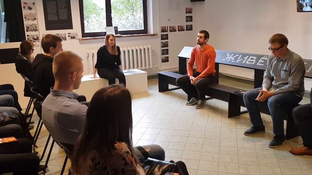 На предприятиях так много работы, что даже нет времени искать Вас смотреть онлайн