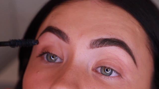 How to Get the Perfect Lashes Using Big & Extreme Mascara with blogger Its Sabrina смотреть онлайн