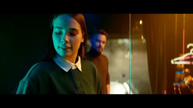 [ТРЕШ ОБЗОР] фильма НЕПОСЛУШНАЯ смотреть онлайн