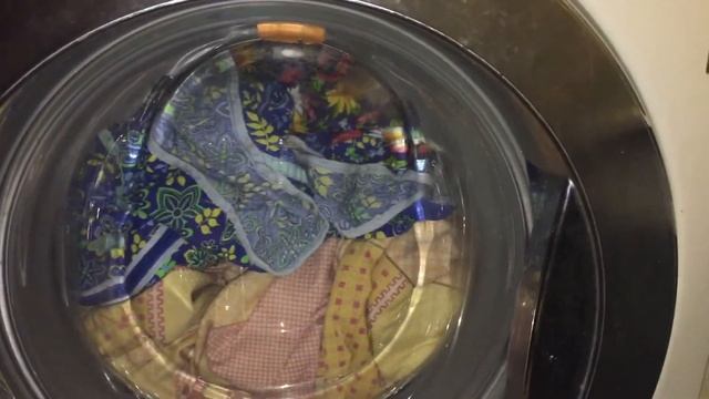 Стирка постельного белья и халатов часть1 смотреть онлайн