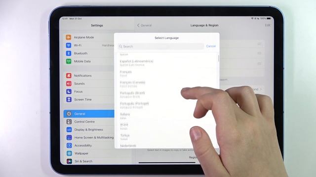 Как сменить язык на APPLE iPad 10-го поколения / Настройка языка сети на APPLE iPad 10Gen смотреть онлайн