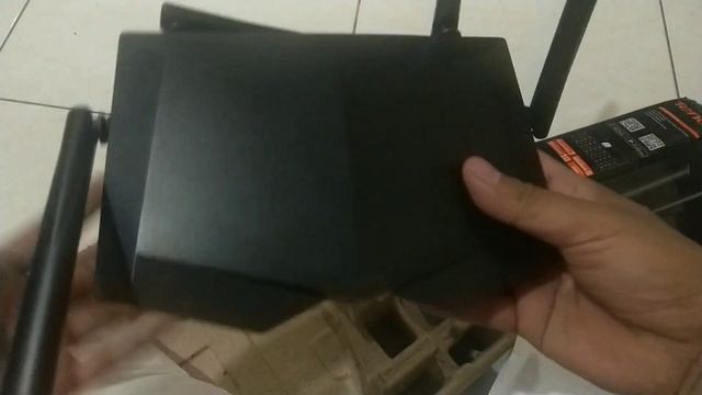 Tenda AC6 Smart Dual Band WiFi Router AC1200 #Unboxing