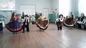 Цыганский танец 3-Б класс школа12