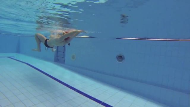 7/20. Брасс на спине. Полезные упражнения. Swimming Lessons.