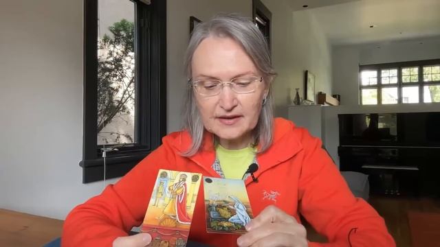 Что спешит в вашу жизнь? Что вас ждет до конца года? Что вам надо знать прямо сейчас? Tarot Kolena смотреть онлайн