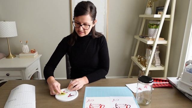 Oracal VS Dollar Tree Vinyl Review | In depth tests of using Dollar Tree vinyl for Cricut crafting смотреть онлайн