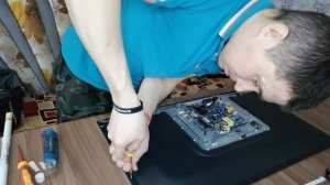 Замена светодиодной полосы в телевизоре dexp H32E8100Q на ура ????