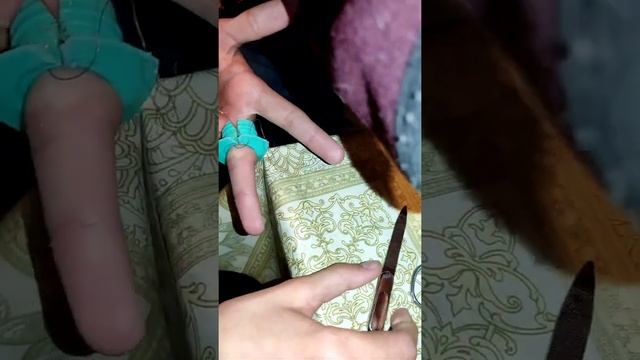 Что будет если засунуть палец в бутылку. смотреть онлайн
