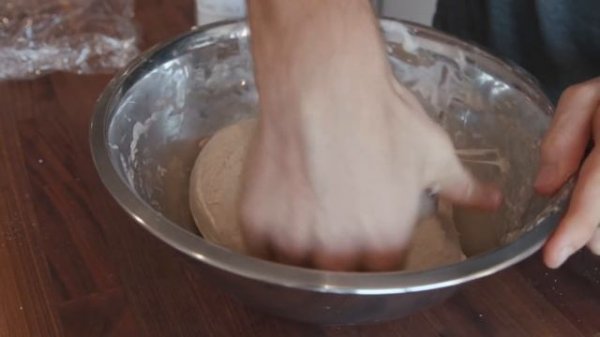 15 Mistakes Most Beginner Sourdough Bakers Make