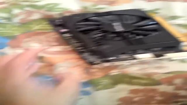 Unboxing |Tarjeta Grafica Sapphire AMD Radeon R7 250 1GB DDR5 | смотреть онлайн