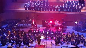 Rick Wakeman «Journey to the center of the earth», live, partial (first 26 minutes)