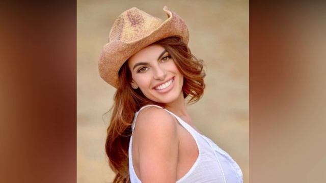 Curvy Model Alexa Pearl Facts, New Instagram Model, Fabulous Outfits смотреть онлайн