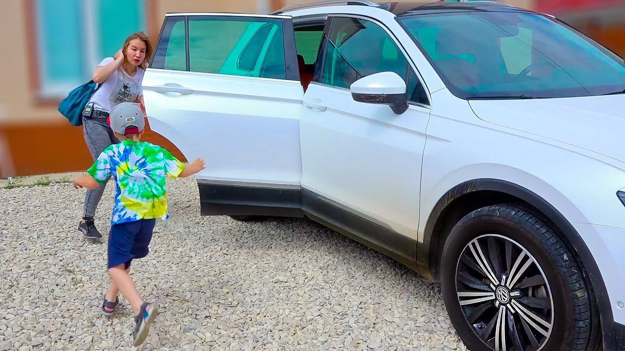 Света и Богдан УЕХАЛИ на машине смотреть онлайн