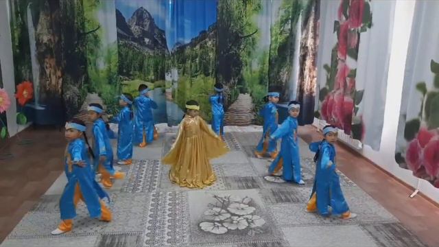 "Болашақ"б/б сырттай байқау. Тақырыбы:«Тәуелсіздік-тұғырым»аттысюжетті би. Жетекшісі: Қуан Таңшолпа смотреть онлайн