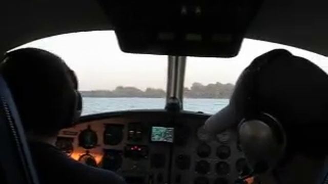 Л42 - посадка на воду и взлёт смотреть онлайн