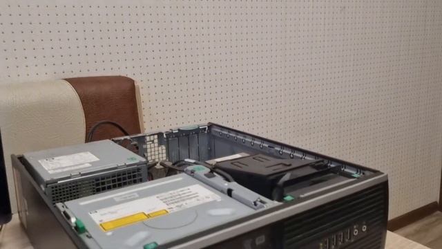 ТОНКИЙ ПК ЗА 1000 РУБ! БОМЖ ПК НА ПРОДАЖУ! HP COMPAG 8000 ELITE! смотреть онлайн