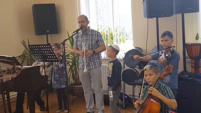 Шаббат Ерейское Поклонение (1) смотреть онлайн
