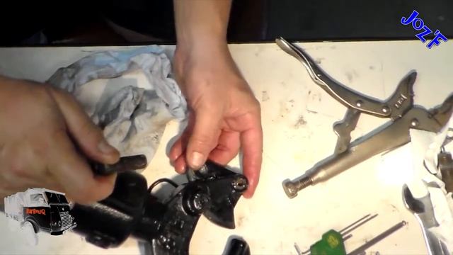 [RESTORATION]#13 Army Truck RENAULT R2067 R2087 4X4 Torpedo смотреть онлайн