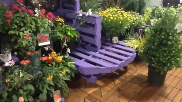 A retail plant display made from left over pallets смотреть онлайн