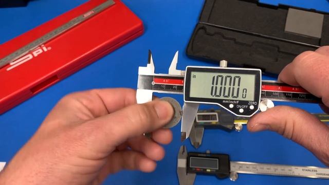 Budget Digital Calipers with Fractions - A Qfun Challenger Enters the Ring смотреть онлайн