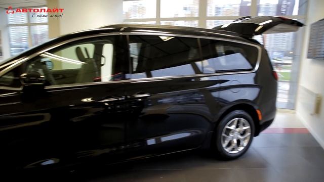 Тест-драйв Chrysler Pacifica на Jeep Territory | Autolight [Автолайт] смотреть онлайн