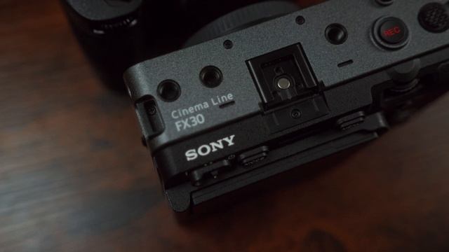 Sony FX30 vs Sony A7IV | DON'T BUY THE WRONG CAMERA! смотреть онлайн
