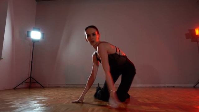 Set Me on Fire / Оксана Трайстер / Видео с курса «Strip c нуля» смотреть онлайн